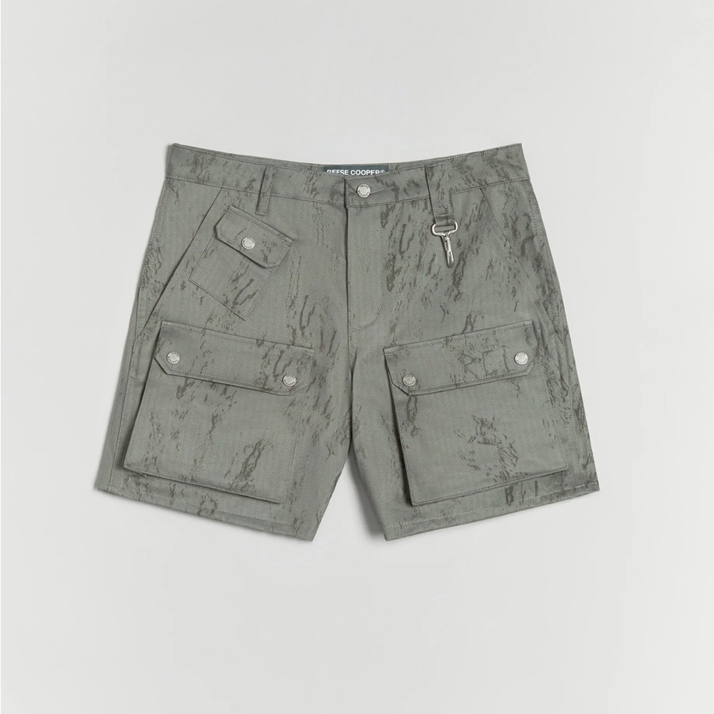 REESE COOPER Cargo Shorts. NWT